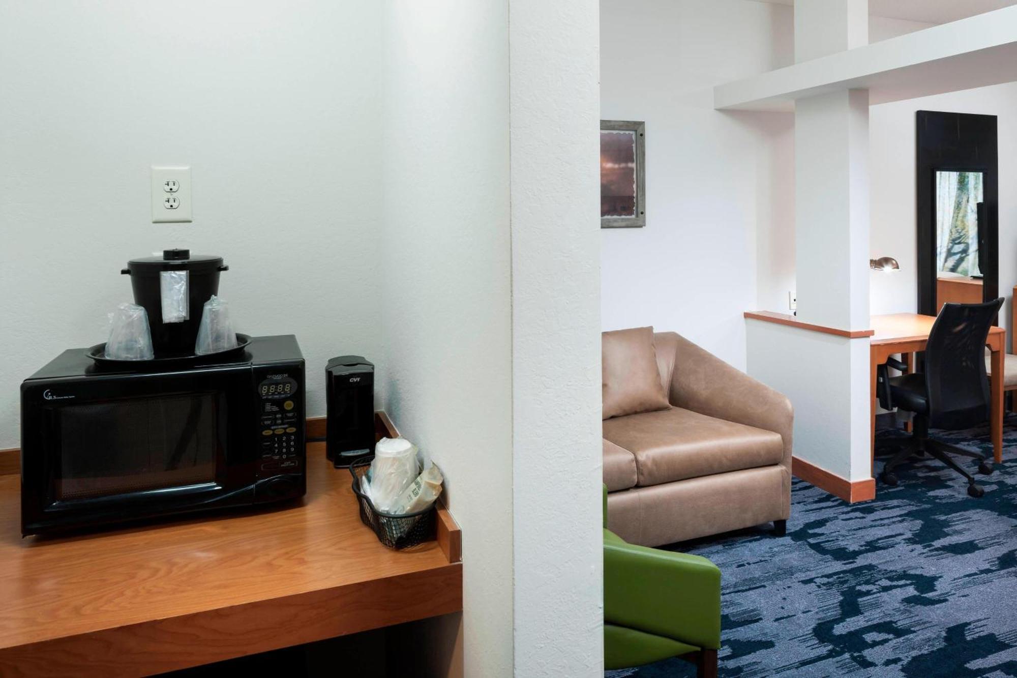 Fairfield Inn & Suites Wilmington Wrightsville Beach מראה חיצוני תמונה