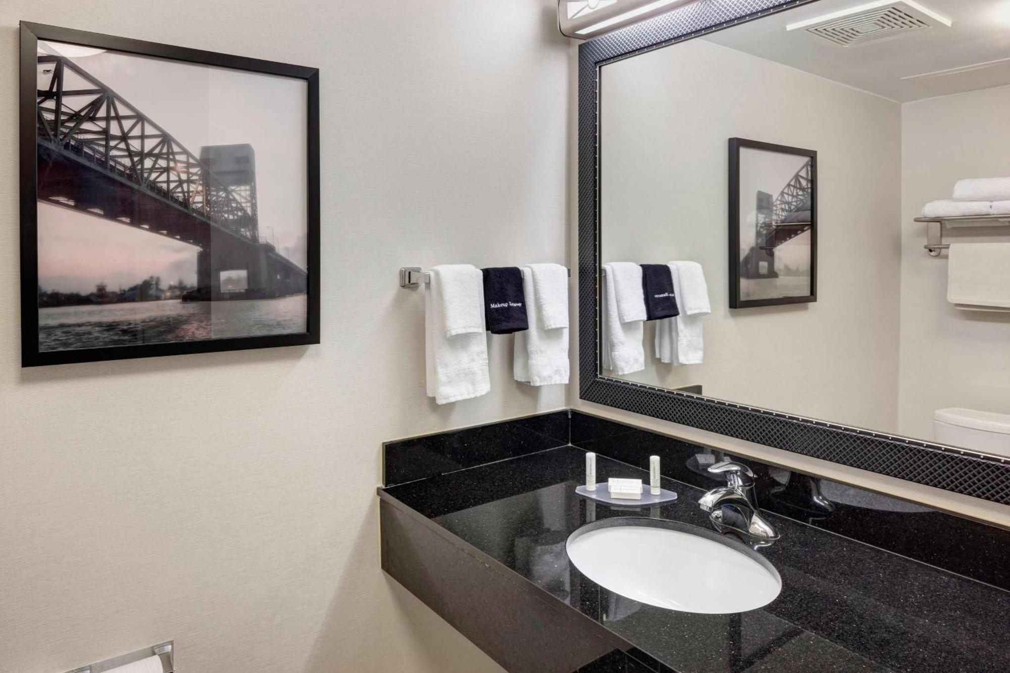 Fairfield Inn & Suites Wilmington Wrightsville Beach מראה חיצוני תמונה