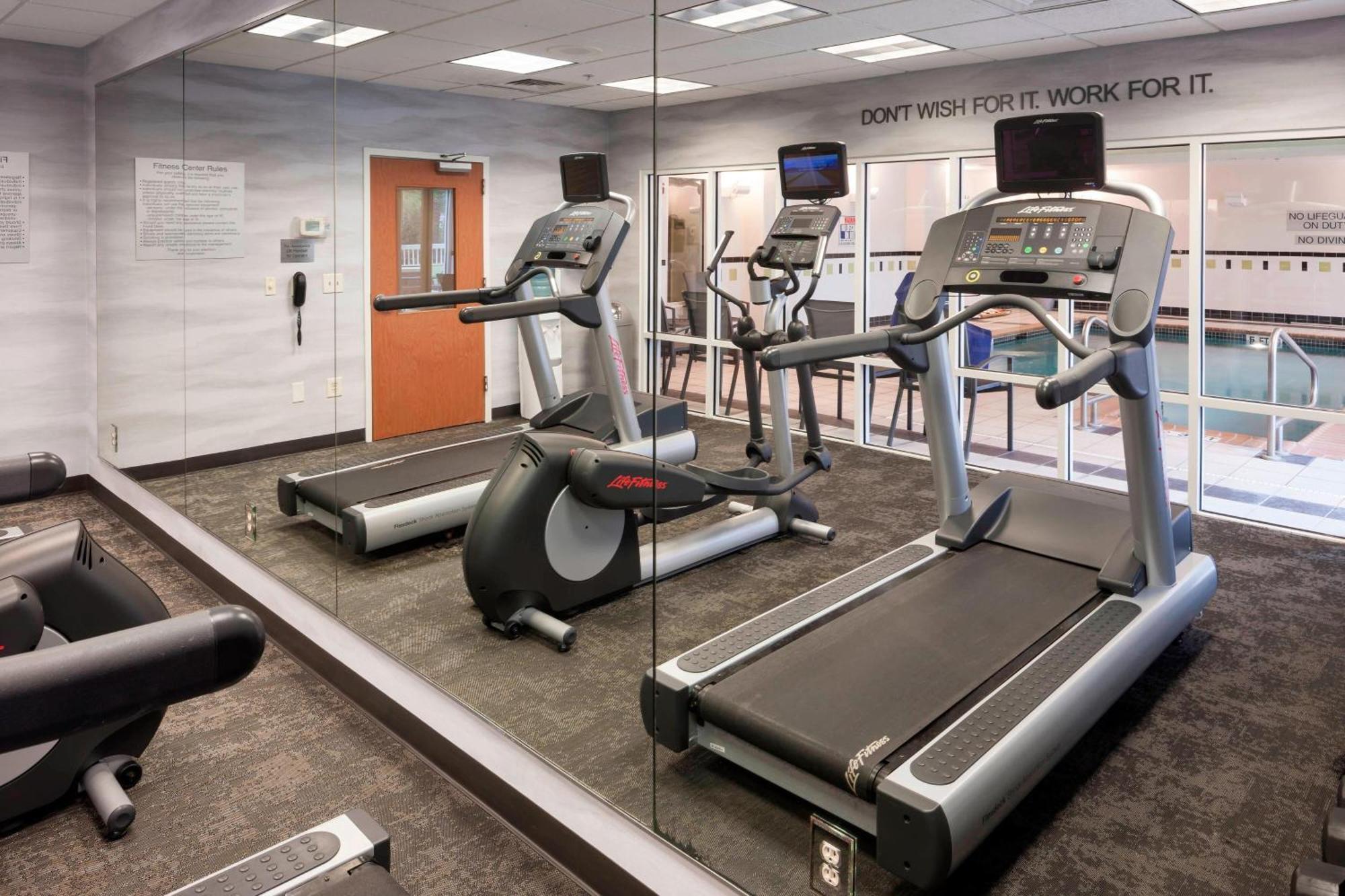 Fairfield Inn & Suites Wilmington Wrightsville Beach מראה חיצוני תמונה