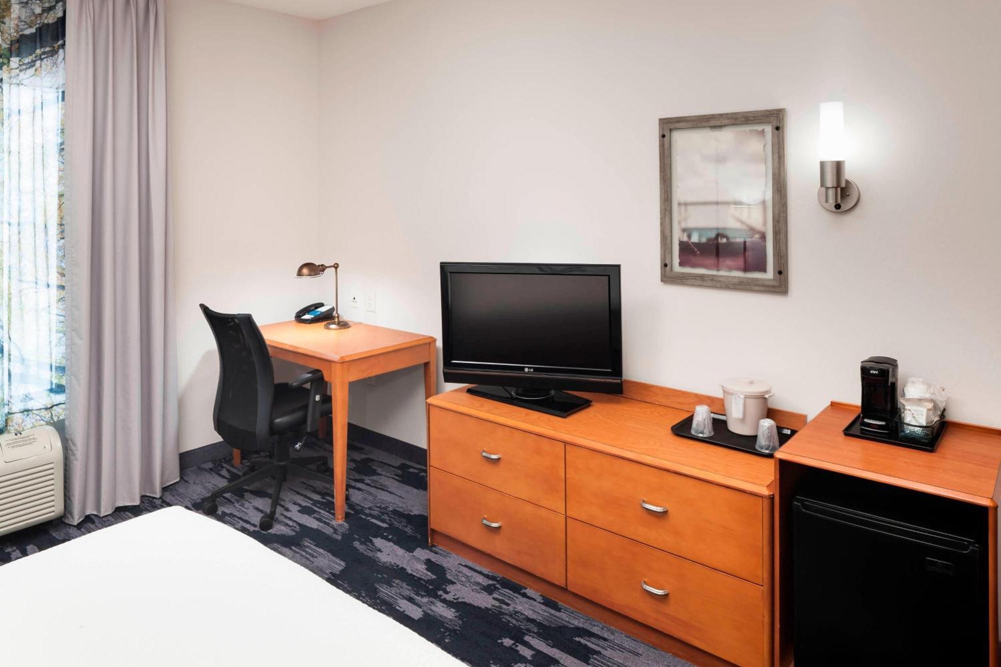 Fairfield Inn & Suites Wilmington Wrightsville Beach מראה חיצוני תמונה