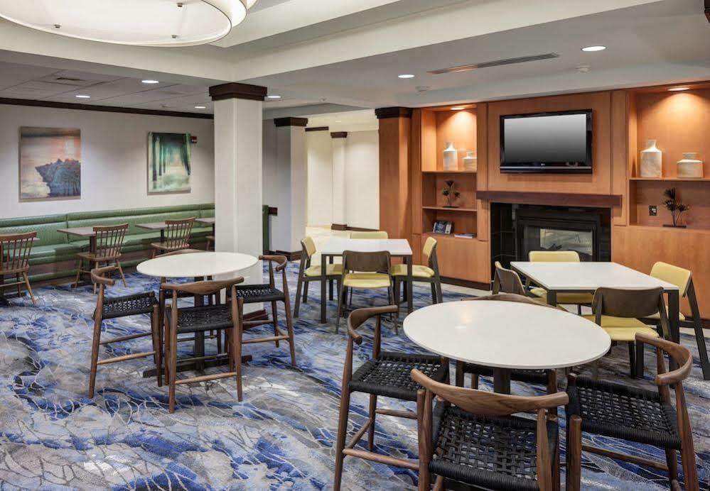 Fairfield Inn & Suites Wilmington Wrightsville Beach מראה חיצוני תמונה